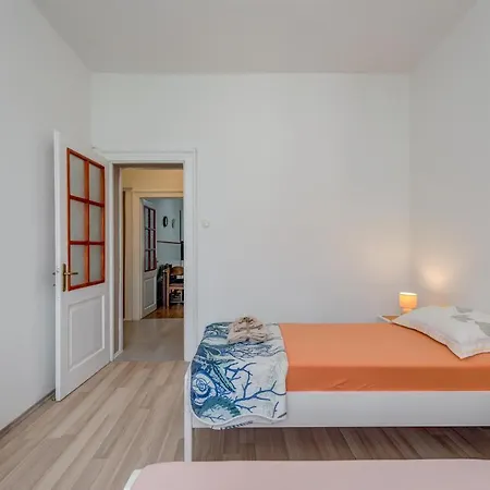 Apartment Pape Split Exterior photo